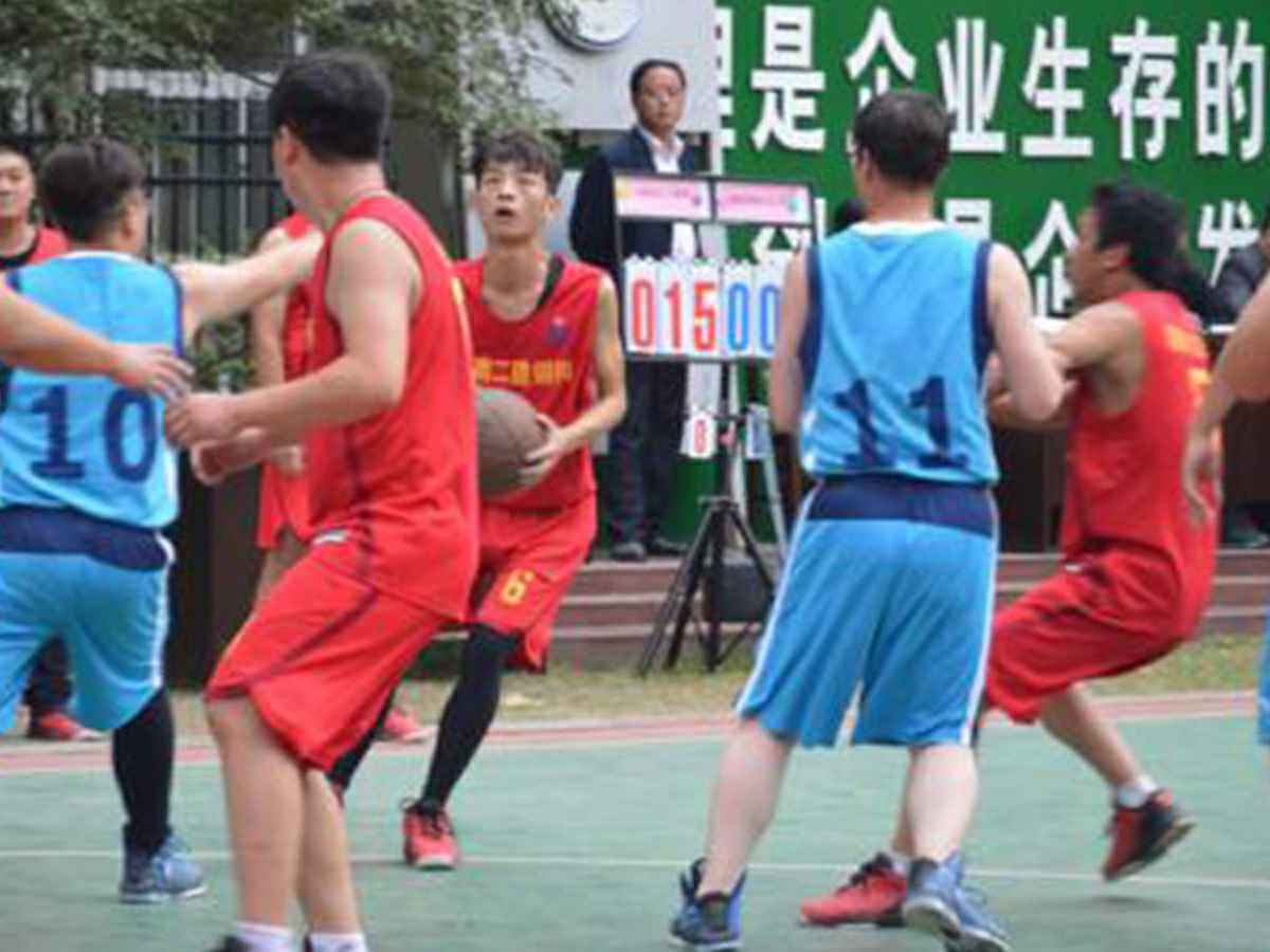 参加米兰·官方端网站在线-米兰(中国)“奋进杯”男子篮球赛